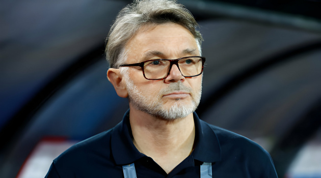 HLV Troussier: “Dùng ai là quyết định của tôi” 