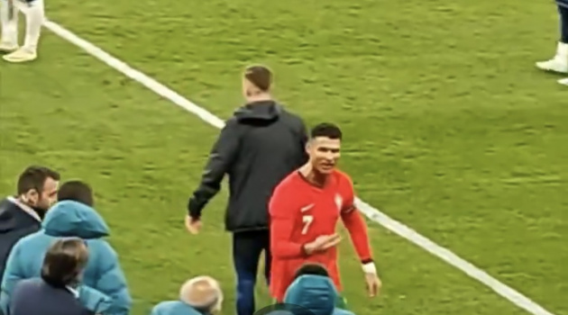 Ronaldo tức giận
