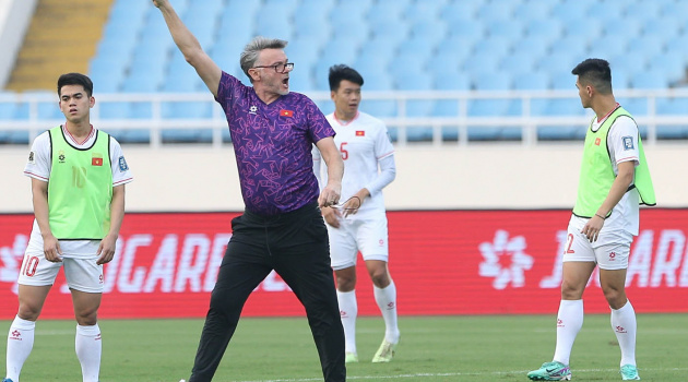 Rõ tiêu chí chọn HLV dẫn dắt tuyển Việt Nam thay Troussier