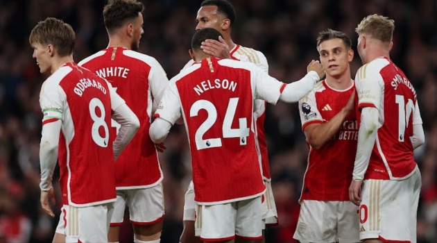 Arteta đổi 5 người trong đội hình chính, sao Arsenal nói gì?
