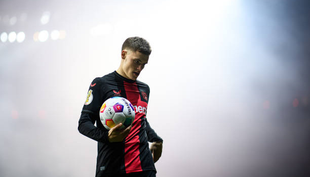 Viên kim cương của Xabi Alonso lại bùng nổ 