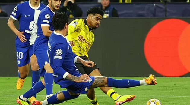 Người thừa của Chelsea giúp Dortmund vào Bán kết Champions League