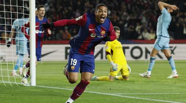 Vitor Roque: Nạn nhân của cuộc chiến vô nghĩa