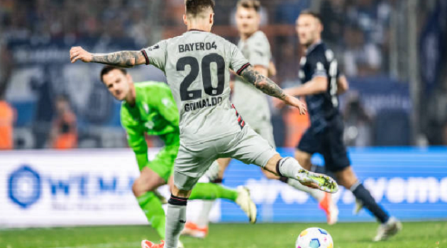 Những điểm nhấn Bundesliga vòng 33