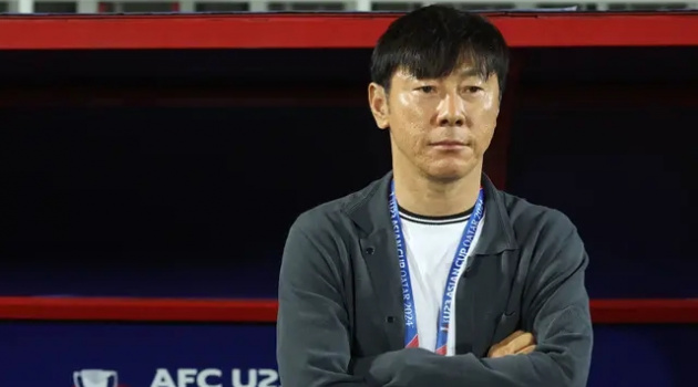 HLV Shin Tae-yong hứa 1 điều khi ký hợp đồng mới với Indonesia