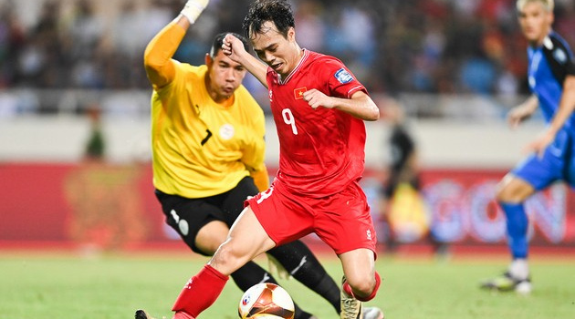 Báo Indonesia lo ngại viễn cảnh bị loại; HLV Philippines hứa mang điều kỳ diệu cho ĐT Việt Nam