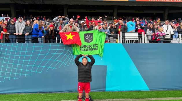 Về nước, Huỳnh Như được vinh danh và săn đón