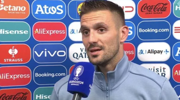 Thua sát nút, sao Serbia không phục tuyển Anh