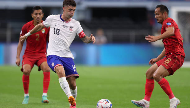 Choáng với Pulisic