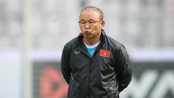 Thiếu tiền, LĐBĐ Ấn Độ có chiêu mộ HLV Park Hang-seo?