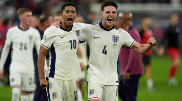 Siêu phẩm Arsenal xuất sắc ngang Bellingham ở trận Slovakia