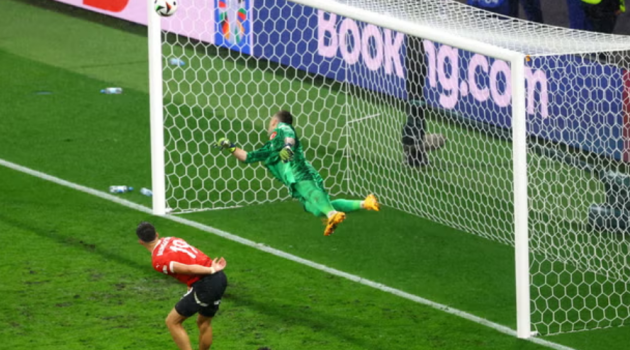 Người hùng Thổ Nhĩ Kỳ khiến 3 chuyên gia sửng sốt