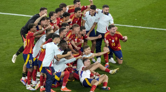 Những người hùng không hào nhoáng của Tây Ban Nha