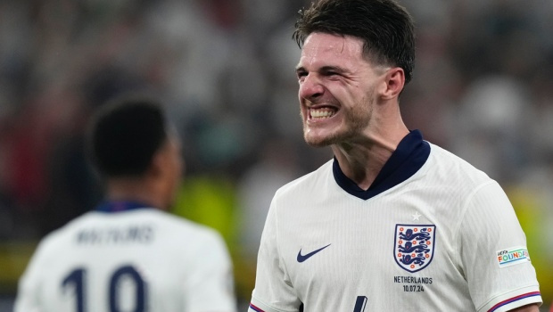 TBN đối đầu Anh, HLV Arteta hành động đẳng cấp với Rice