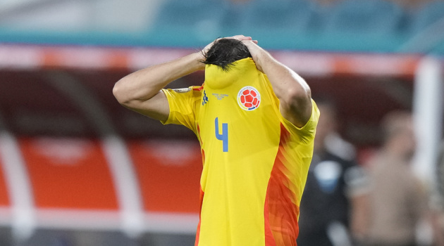 Thua chung kết, Colombia còn nhận thống kê xấu hổ