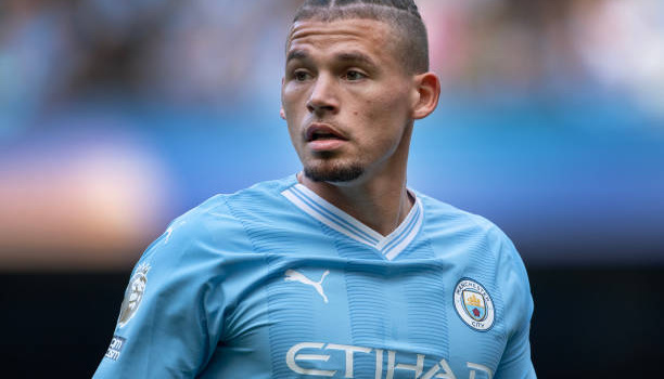 Kalvin Phillips bỏ lỡ cơ hội tự cứu lấy mình 