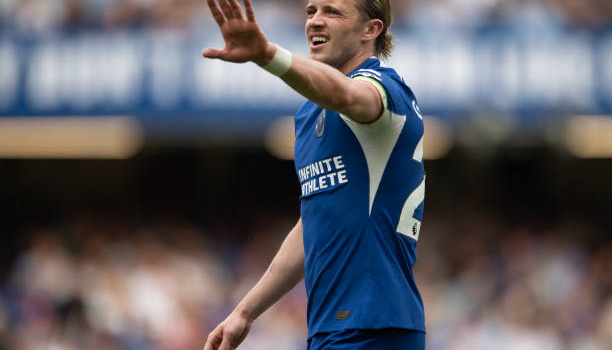 Tại sao Chelsea lại cố gắng bán Conor Gallagher?