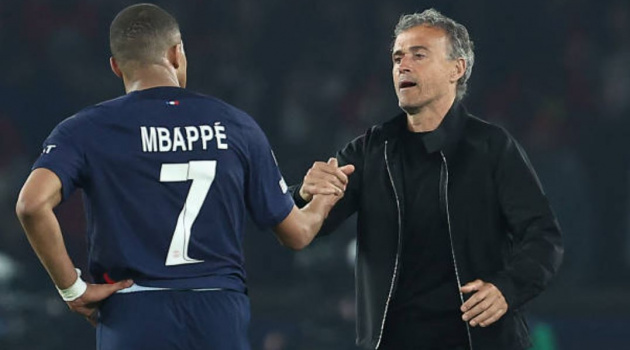 Bị hỏi về Mbappe, Enrique nổi cáu với phóng viên