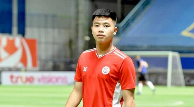 Chi tiền tỷ, Á quân V-League tìm người thay Đình Trọng