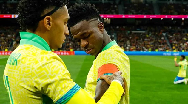 CHÍNH THỨC: Brazil loại Raphinha, triệu tập 4 sao Real + 7 sao Premier League