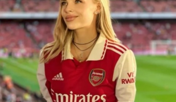 Gặp gỡ 8 WAGs xinh đẹp của Arsenal: Bóng hồng của Odegaard, Zinchenko