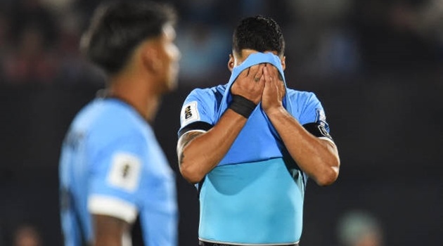 Cột dọc từ chối Luis Suarez trong ngày chia tay ĐT Uruguay