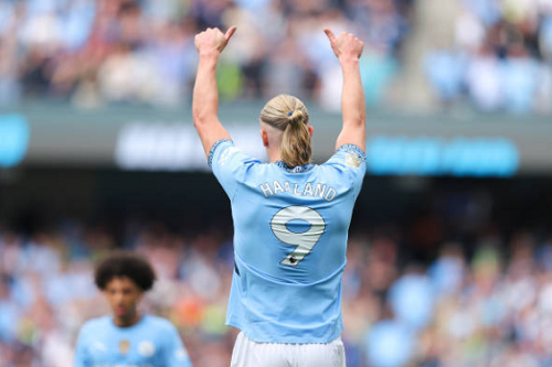 Liverpool thua sốc Nottingham Forest; Haaland ủi phăng Brentford