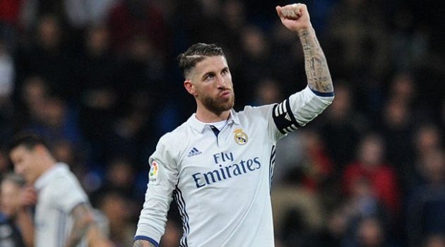 Top 10 sao nhận nhiều thẻ vàng nhất lịch sử Champions League: Số 1 không bất ngờ