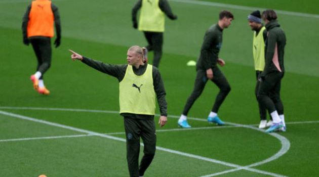 Buổi tập Man City: Mất dấu trụ cột; Doku, Grealish không khoan nhượng 