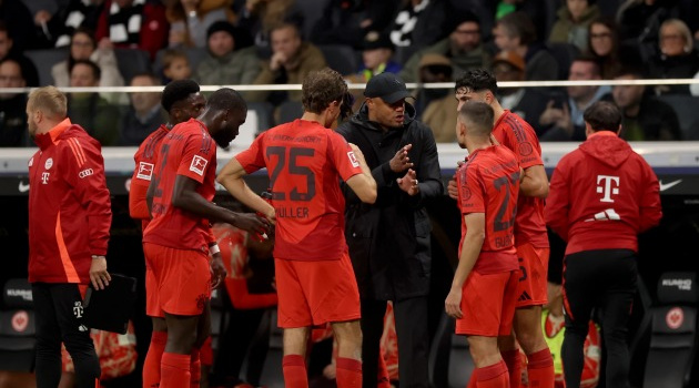 Bayern Munich đã sai ở đâu tại Frankfurt?