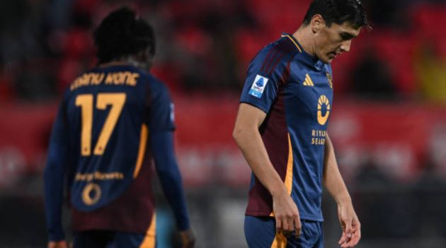 Monza 1-1 Roma: Họng pháo đình đám nổ súng; Trượt chân vì hàng thủ