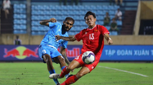 Điểm tin bóng đá Việt Nam 13/10: HAGL lại bị 'rút ruột'; Thái Lan bỏ xa ĐT Việt Nam