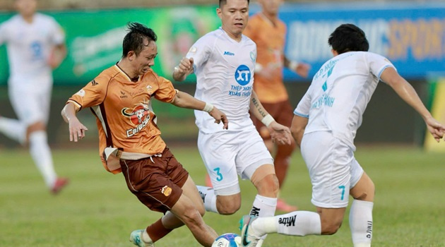 Phó Chủ tịch VFF chỉ thẳng vấn đề của V-League
