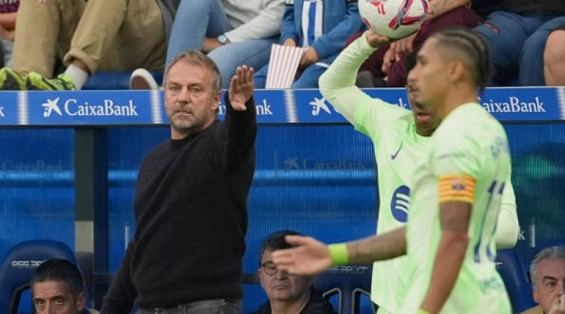 Lý do Bayern Munich lỡ Hansi Flick trong mùa hè