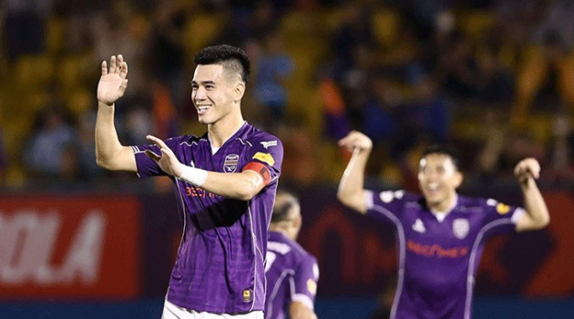 Tiến Linh hồi sinh dưới tay HLV Hoàng Anh Tuấn