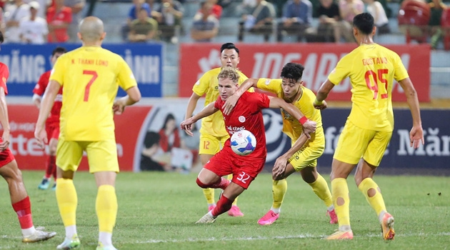 SLNA 0-5 Thể Công Viettel: Công cùn thủ kém; Chìm sâu dưới đáy
