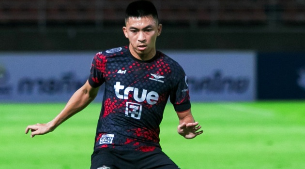 Đáp trả CĐV, tiền đạo Thái Lan bị loại khỏi danh sách tham dự AFF Cup