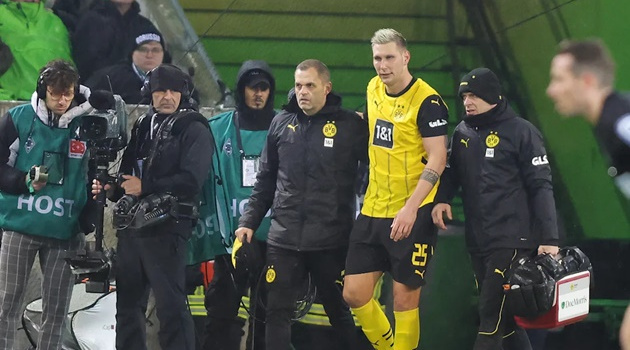 Chấn thương liên tiếp ập đến Dortmund trước trận đại chiến Barcelona