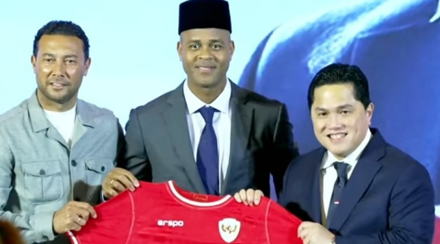Patrick Kluivert: Tôi muốn cùng Indonesia giành vé đi World Cup 