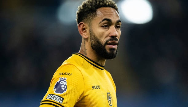 Thua Chelsea, HLV Wolves công khai cảnh cáo Matheus Cunha