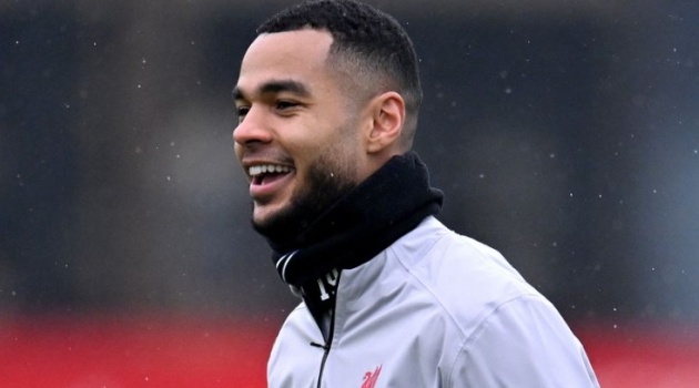 Vị mục sư nói Chúa đã mách bảo ông ấy rằng tôi sẽ đến Liverpool