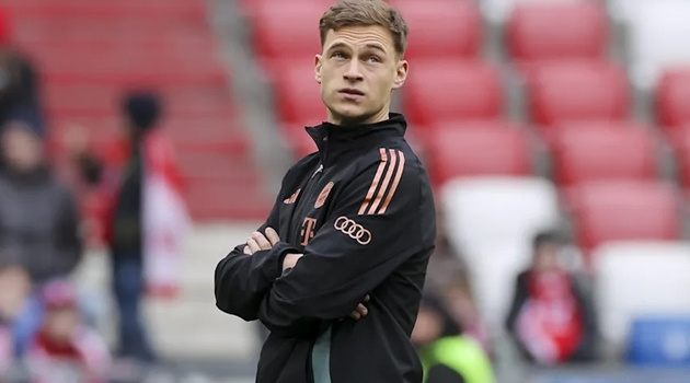 SỐC! Bayern rút đề nghị gia hạn với Kimmich