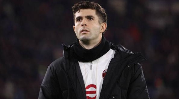 Sếp lớn AC Milan gieo sầu cho các đội bóng Anh