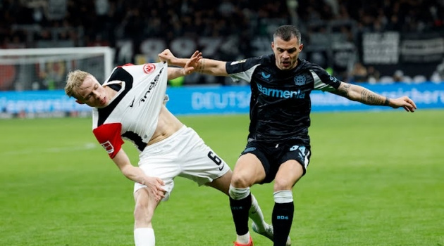 Chấm điểm Frankfurt 1-4 Leverkusen: Aleix Garcia tỏa sáng; Sức mạnh nhà đương kim vô địch