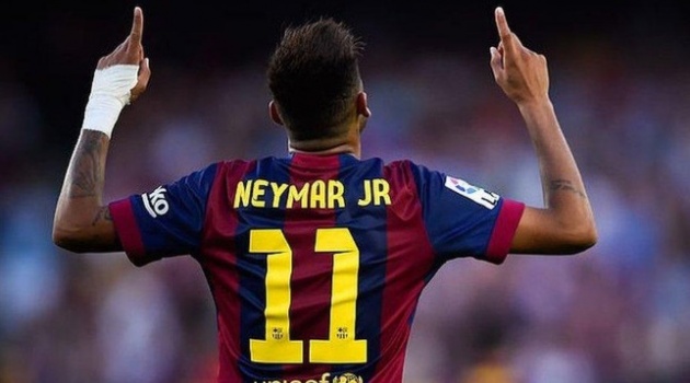 Neymar ở đâu trong kế hoạch chuyển nhượng của Barcelona?