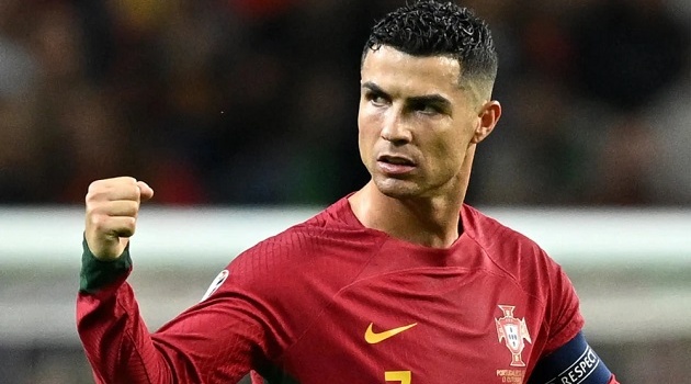Mọi thứ bạn cần ở một tiền đạo, Cristiano đều có