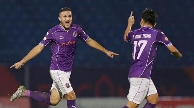 Ngoại binh V-League lên tuyển, sắp chạm trán Uzbekistan 