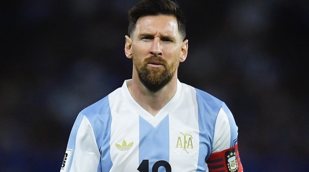 NÓNG! Rõ lý do Messi bị loại khỏi tuyển Argentina