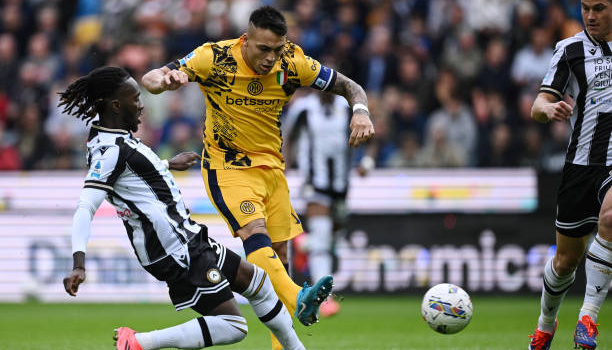 Inter vs Udinese: Báo động hỏa lực; Vận đen của Alexis Sanchez