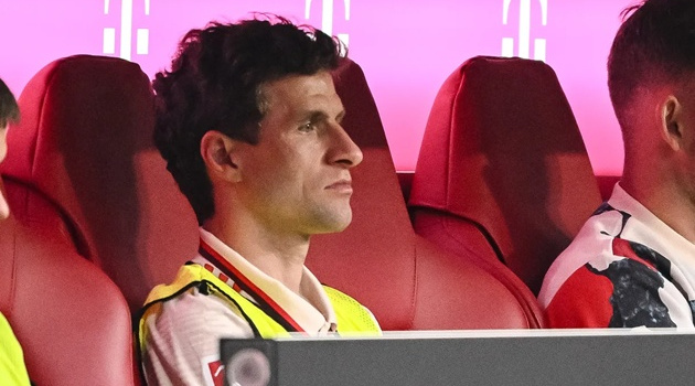 Bayern kết thúc kỷ nguyên bằng việc chia tay Muller